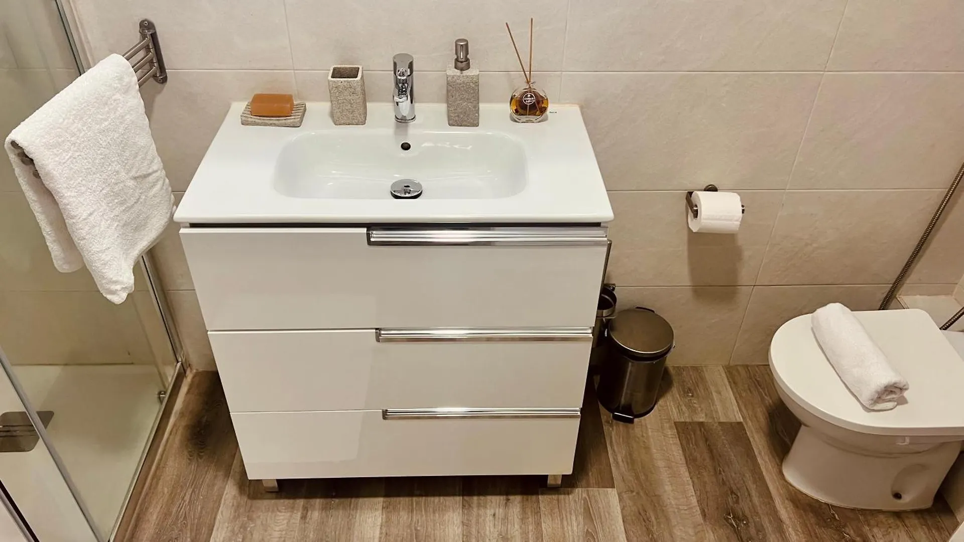 Super Comfy And Homey 4Br Apartment Peachy Stays Màlaga